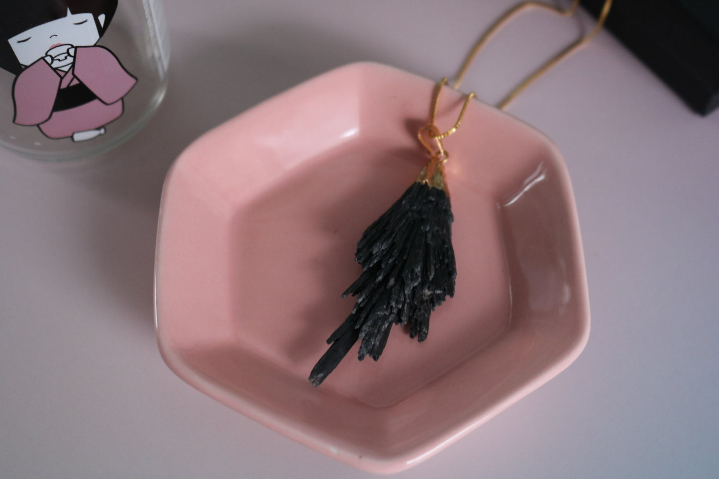 BLACK KYANITE PROTECTOR NECKLACE