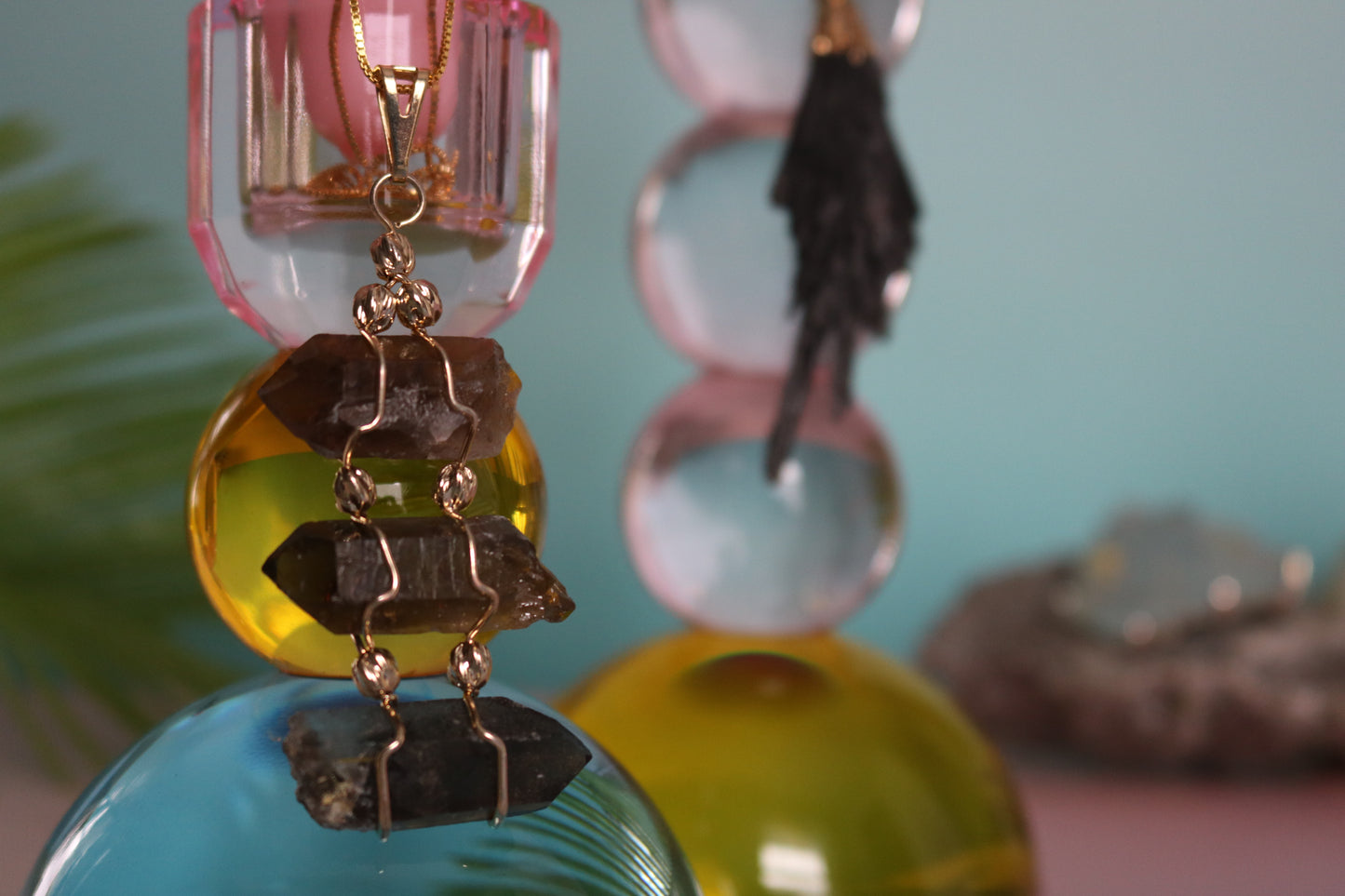 SMOKY 3 TIER PENDANT