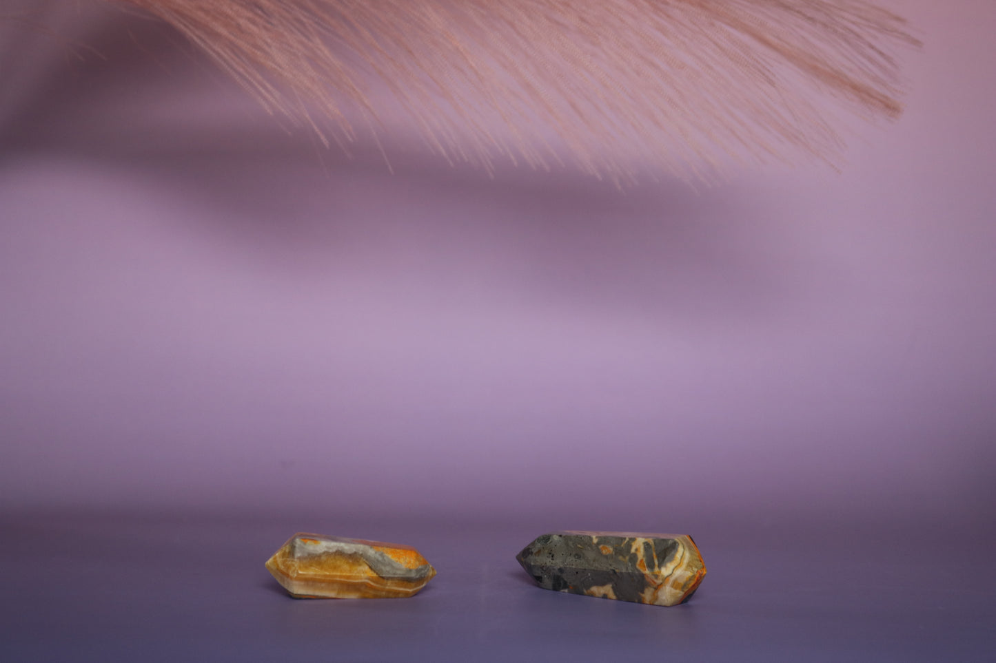 BUMBLEBEE JASPER DOUBLE TERMINATED POINT 1