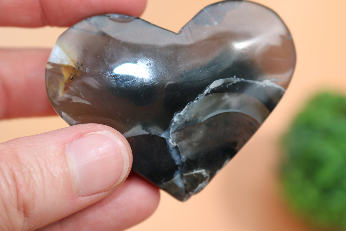 Volcano Agate Heart - UV Reactive