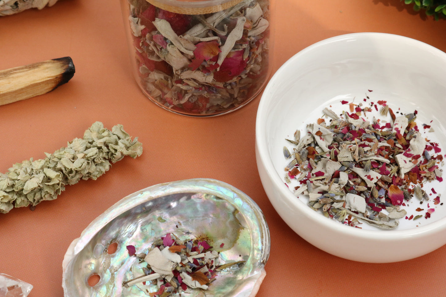Fairy Fyre Surprise, herbal incense + clear quartz point