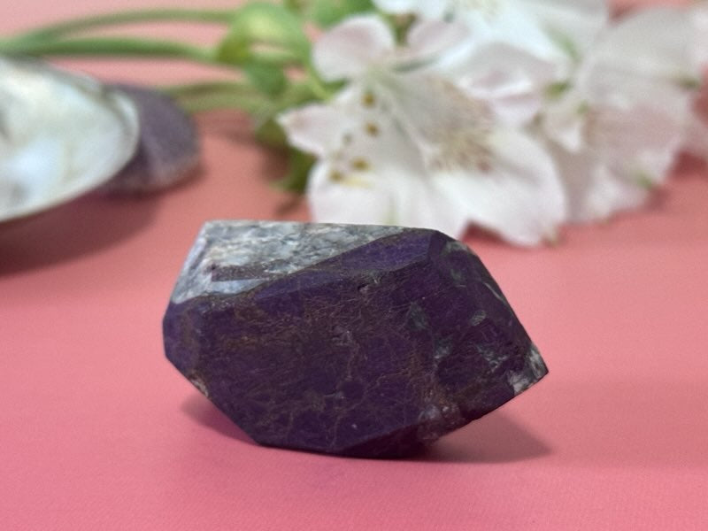 Purpite tower, free form