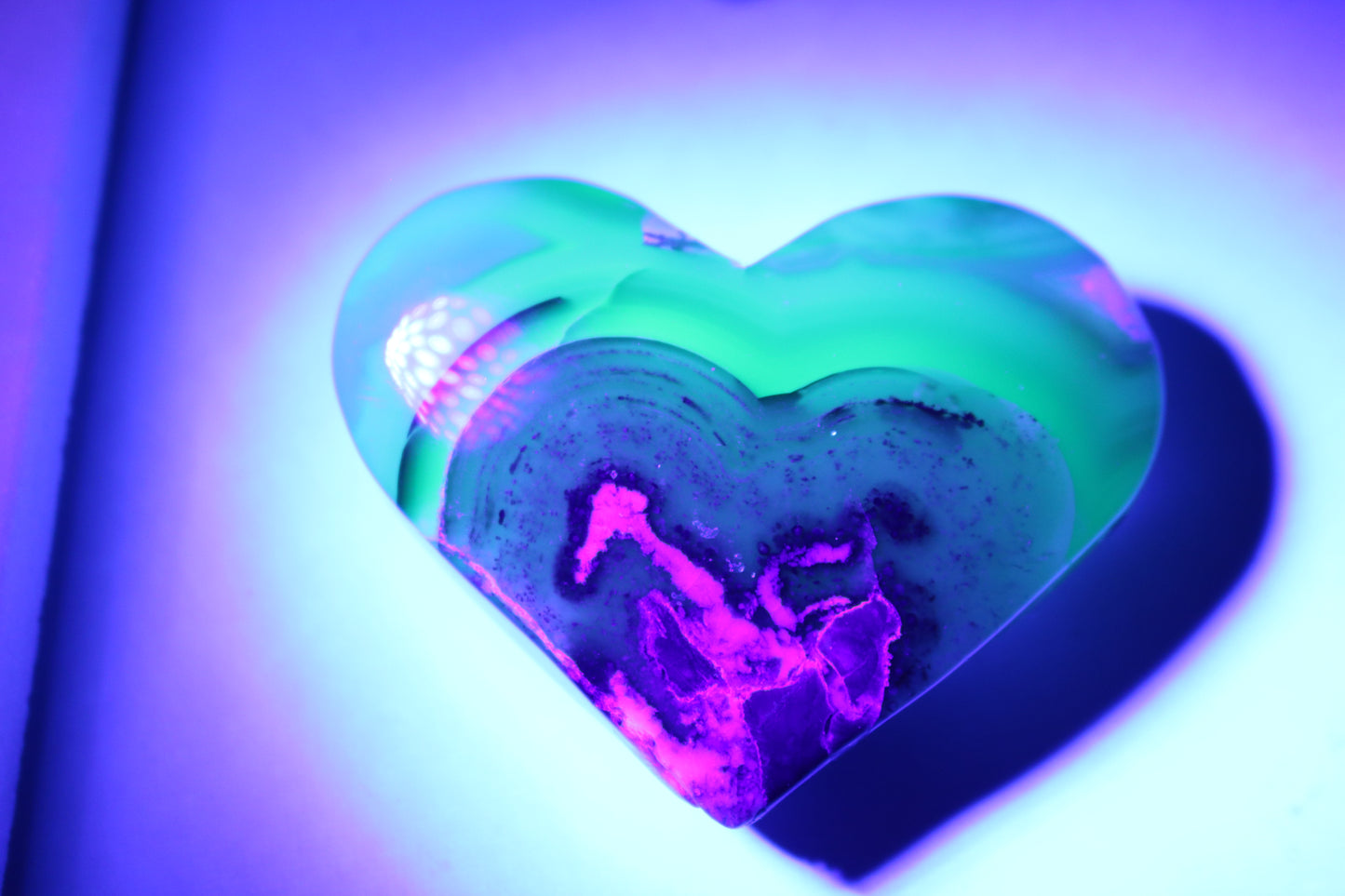 Volcano Agate Heart - UV Reactive