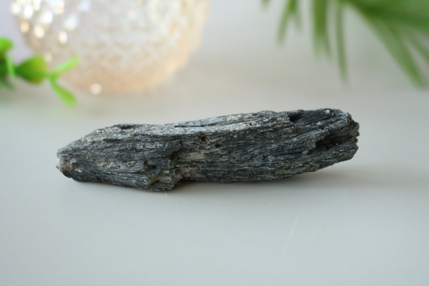 BLACK KYANITE BLADE