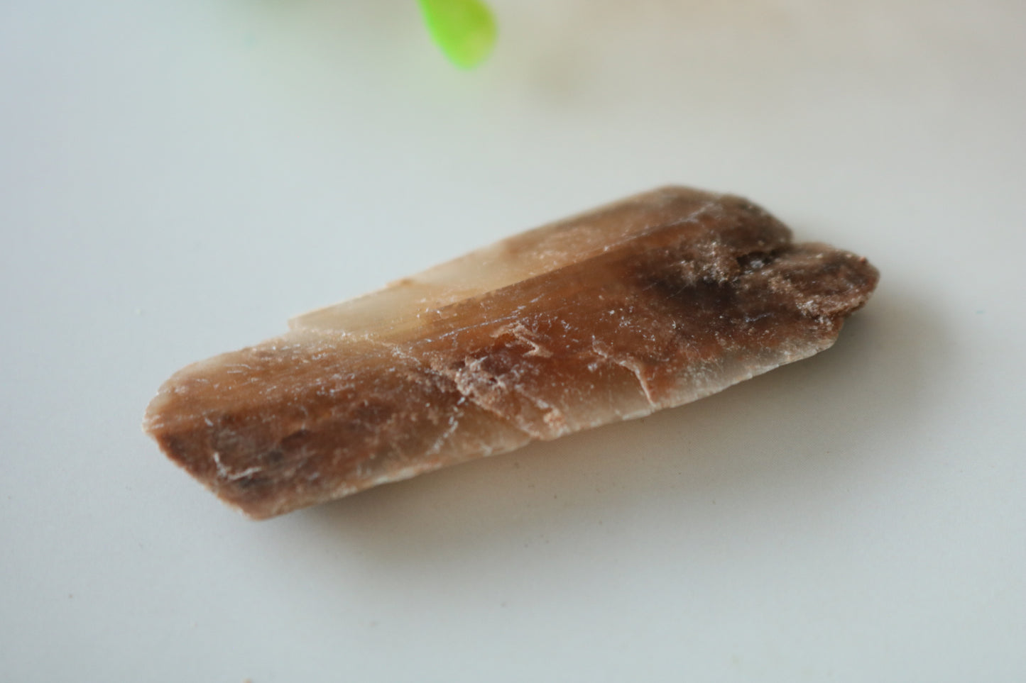 HOUR GLASS SELENITE PIECE 2
