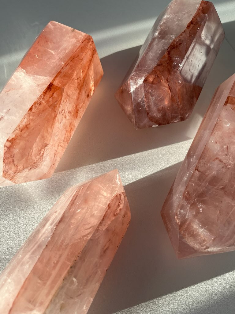 HEMATOID QUARTZ TOWER 1