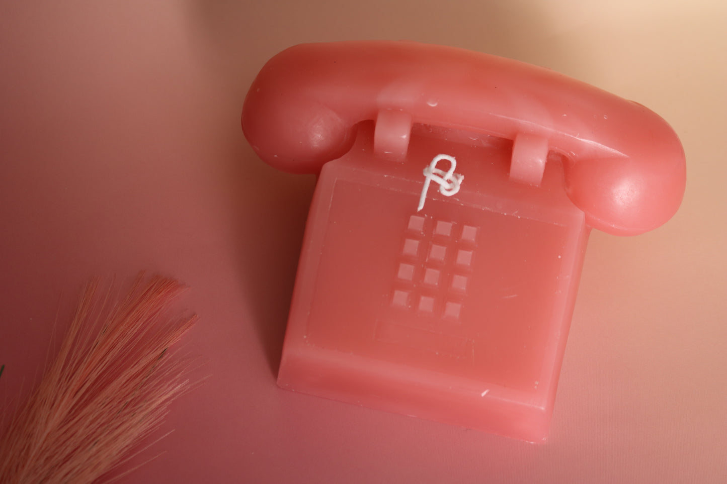 PINK TELEPHONE CANDLE