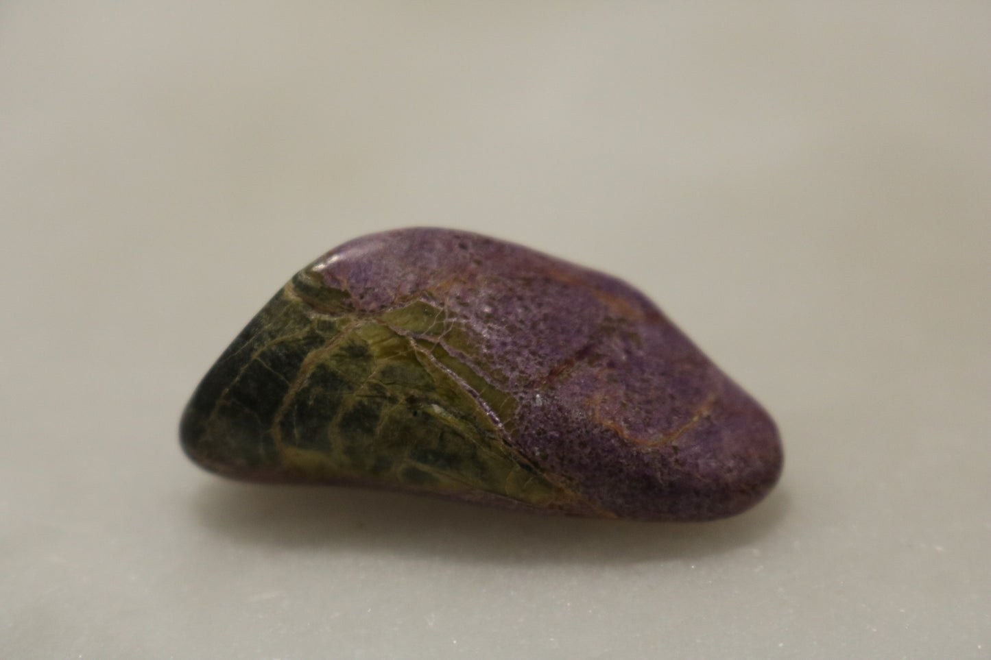 STITCHITE, ATLANTASITE PEBBLE