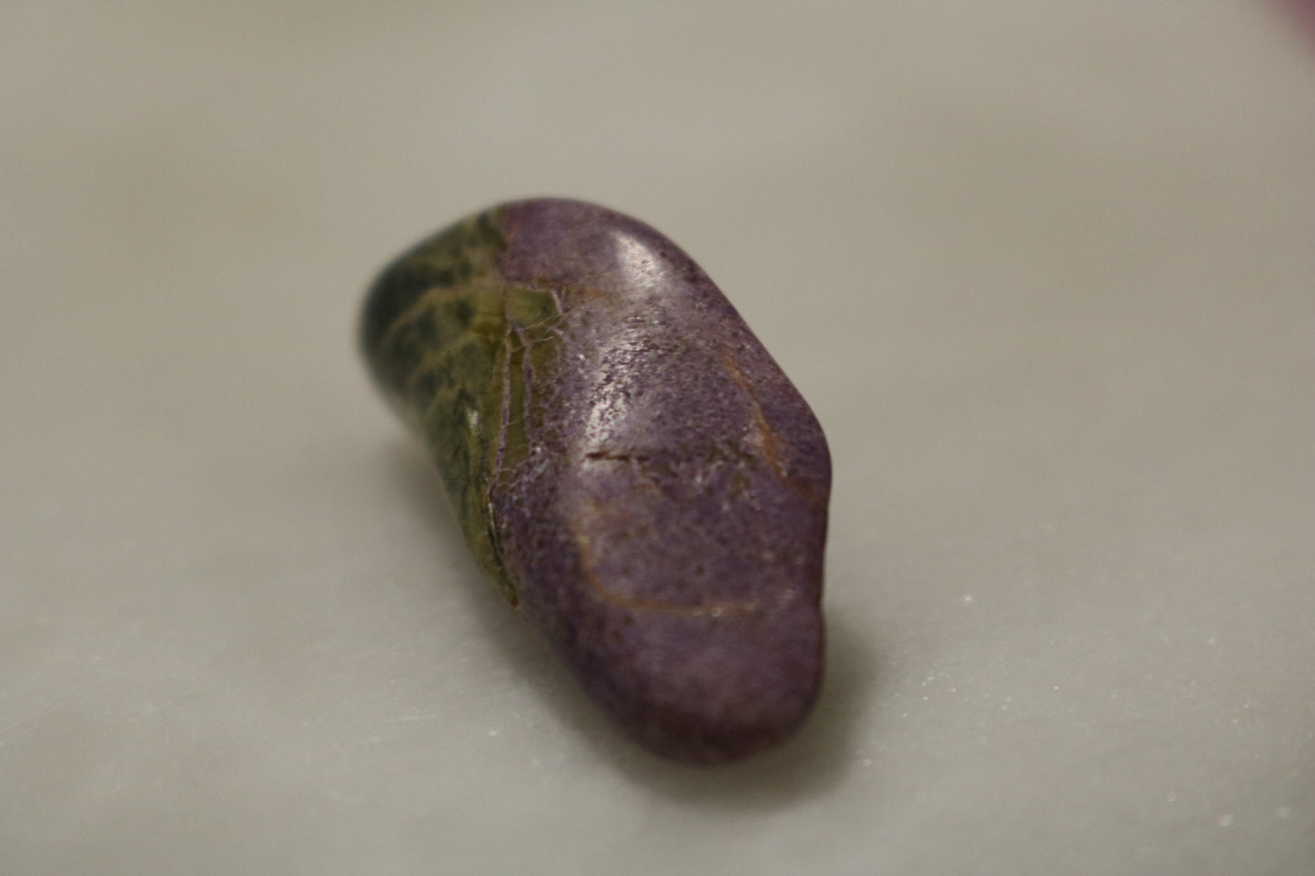 STITCHITE, ATLANTASITE PEBBLE