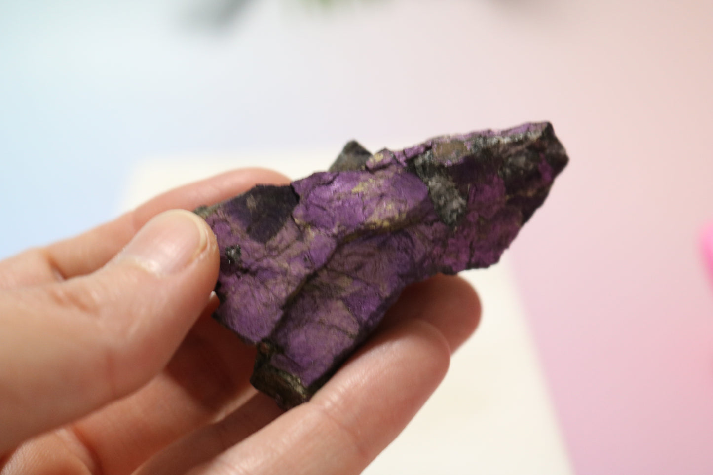 Purpite, raw chunk
