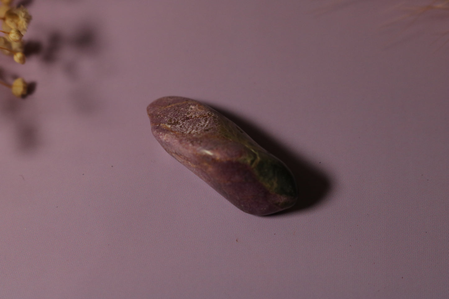 STITCHITE, ATLANTASITE PEBBLE