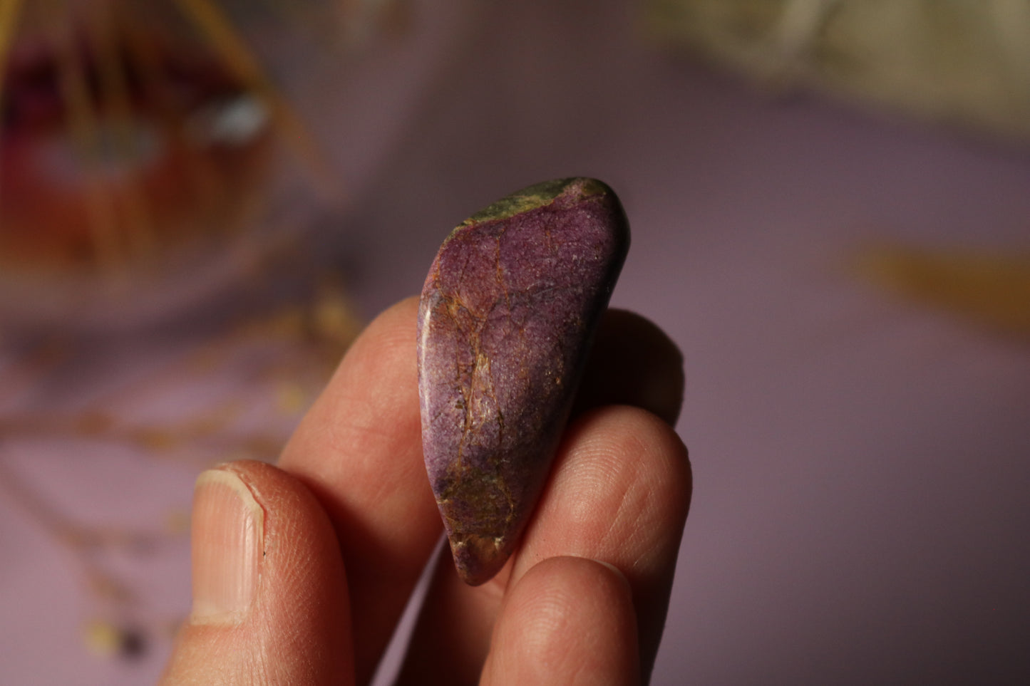 STITCHITE, ATLANTASITE PEBBLE