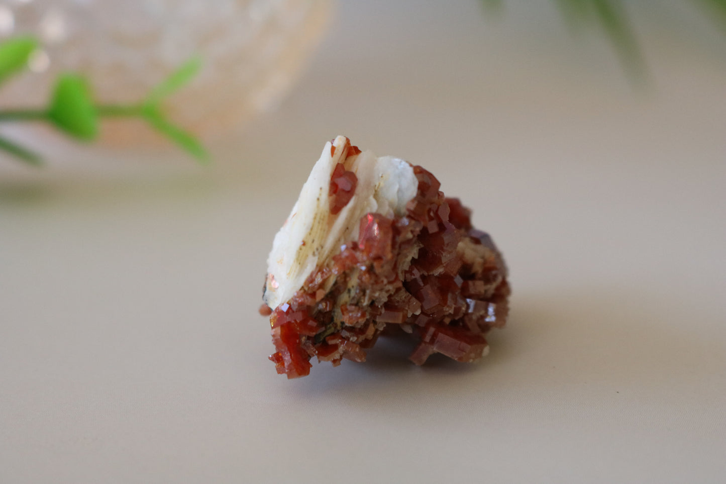 VANADINITE ON BARYTE, MINI CLUSTER CRYSTAL