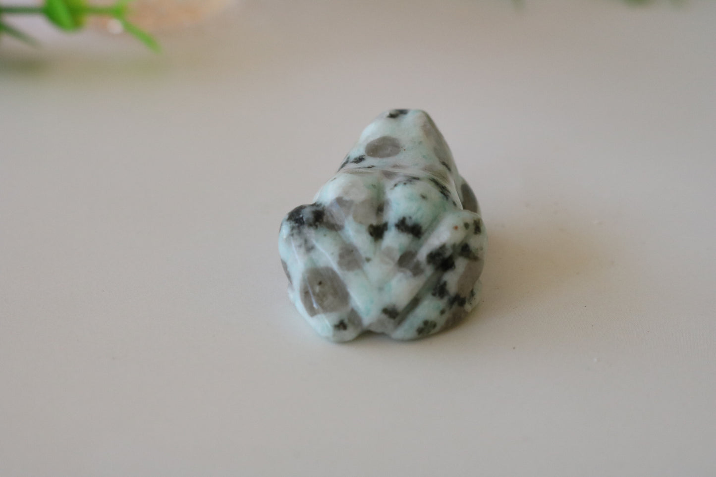 KIWI JASPER, Carved Frog, mini crystal carving