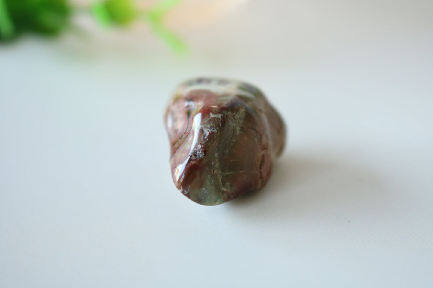 SNAKESKIN AGATE PEBBLE 3