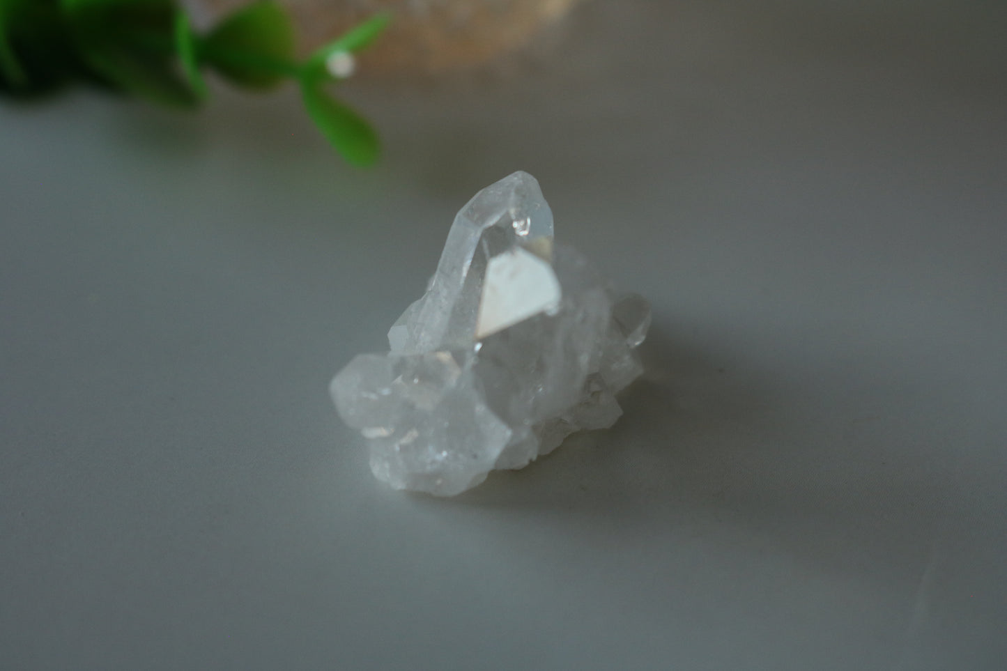 BABY CLEAR QUARTZ PEAK
